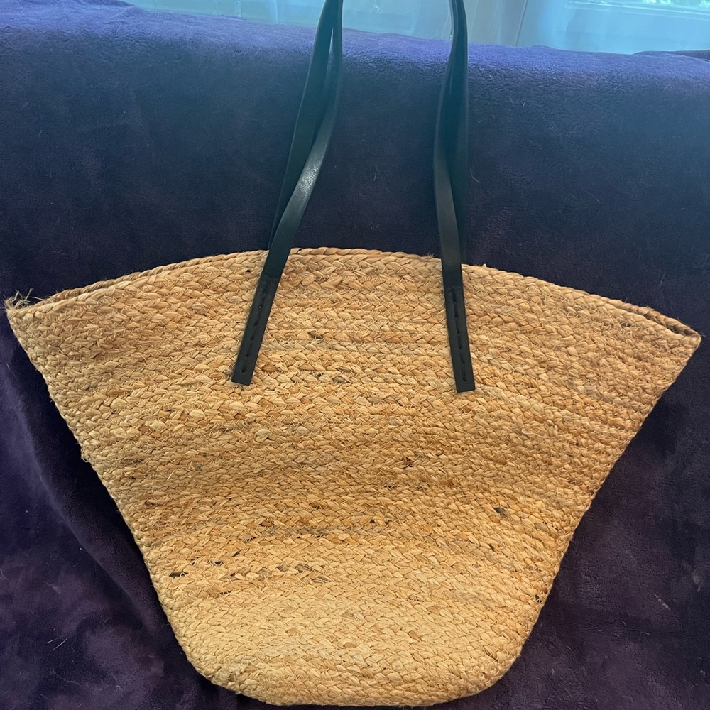 Mango straw tote